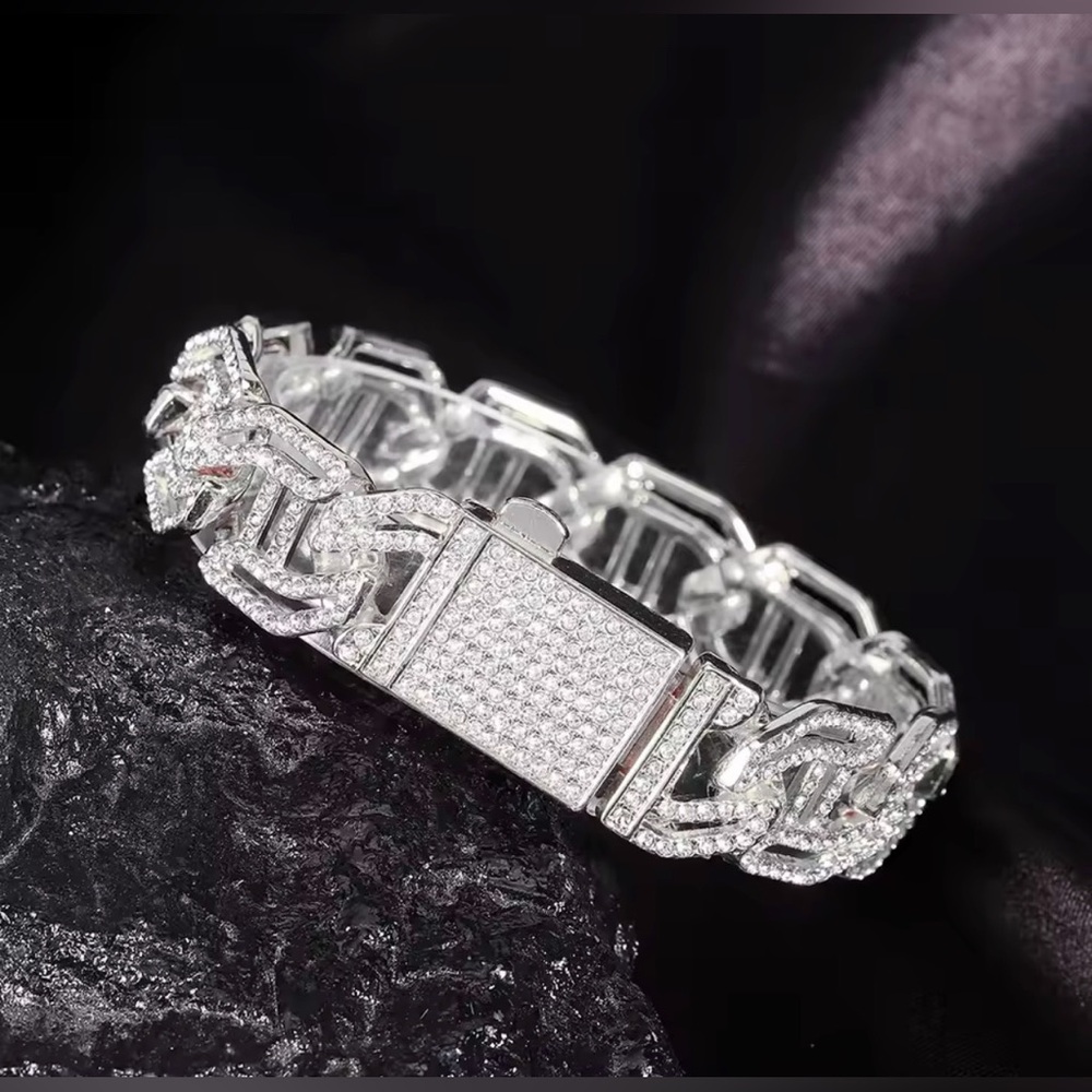 18K White Gold Iced Micro Pave Geometrical Cuban Link Streetwear Punk Bracelet - Picture 3 of 6